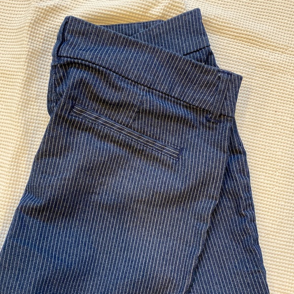 Old Navy Pixie in blue with silver/white pinstripe - Picture 3 of 3